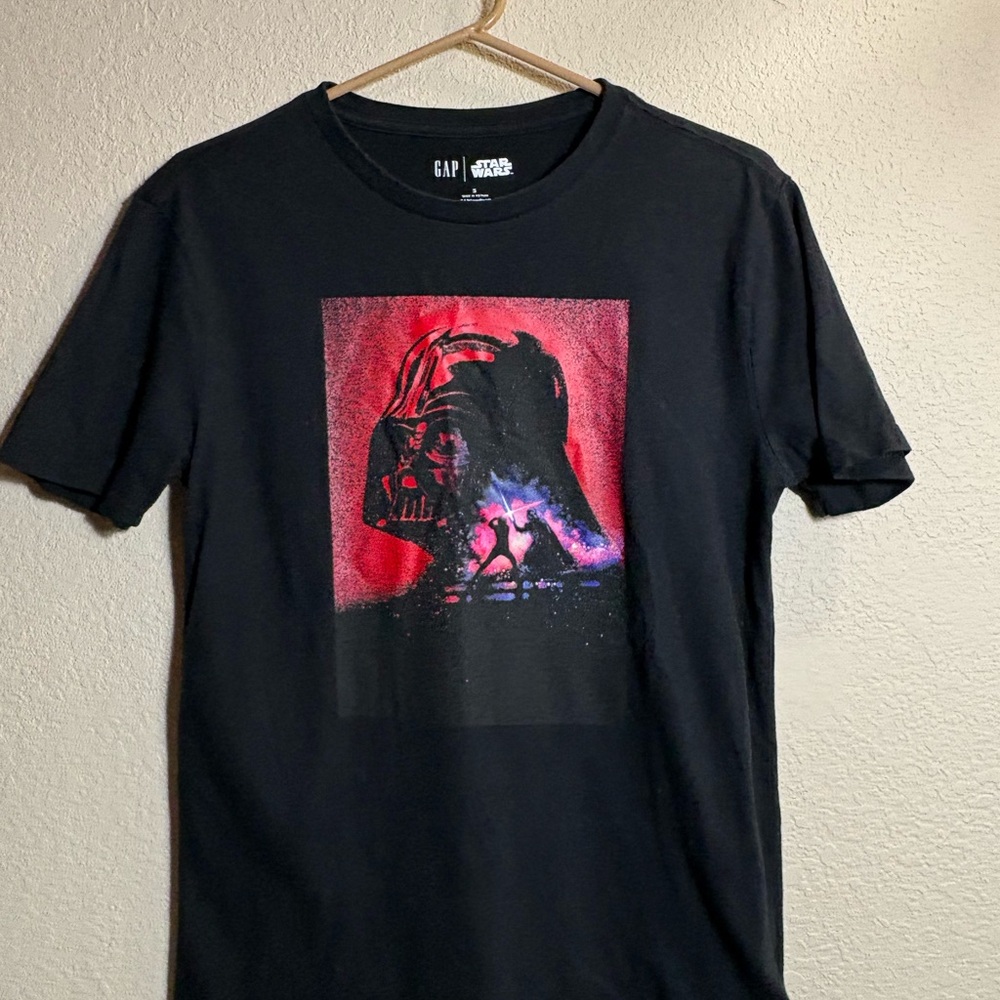 Starwars Black and Red Graphic Tee